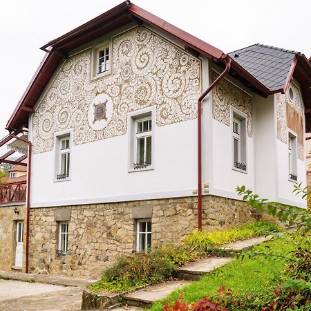 Villa Emausy Luhačovice Kültér fotó