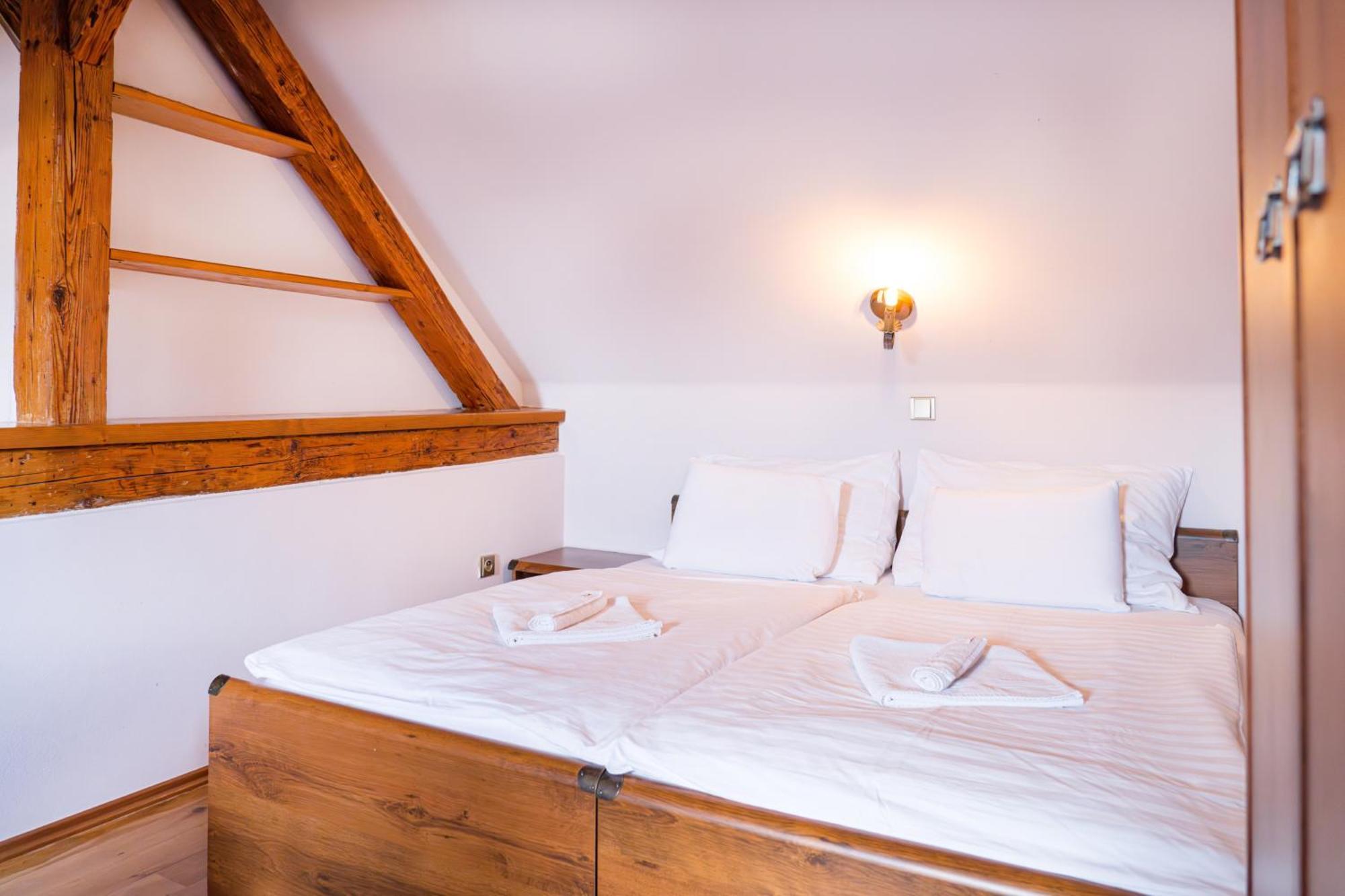 Villa Emausy Luhačovice Kültér fotó